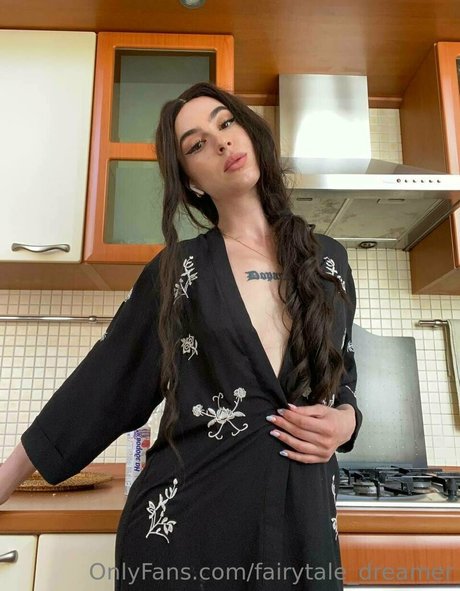 fairytale dreamer hot model pics