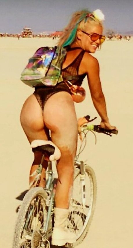 Yana Gold best actress image