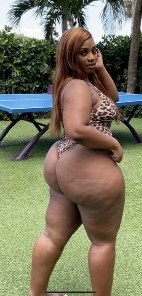 corporatethugnnn model adult pictures