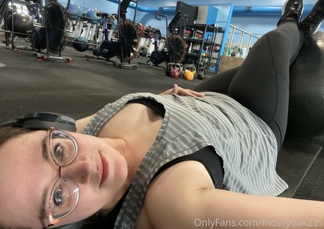 mossyoak235 nice actress img