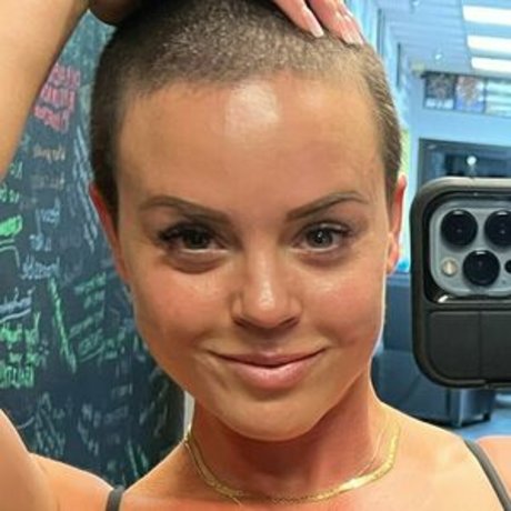 rahyndee erotic star archive