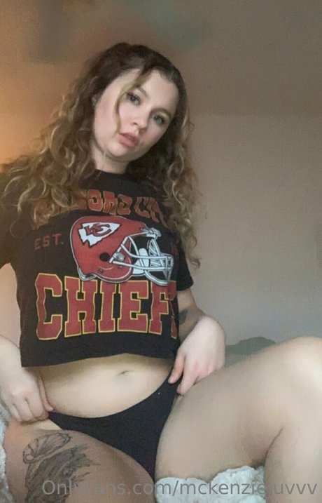 mckenzieluvvv star exclusive pics