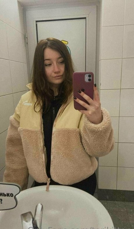 torikitten model hot photos