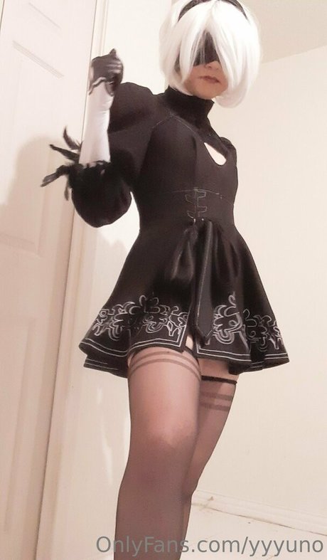 yyyuno star sexy photos