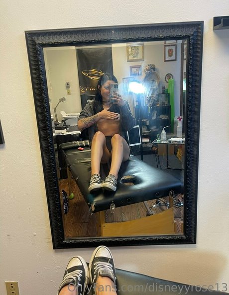 disneyyrose13 Profile pic