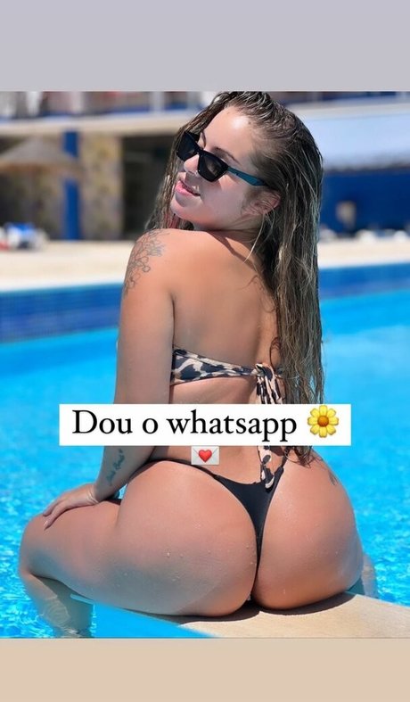 Adrii Rosado pornstar naked photos