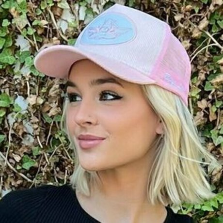 lilyhosea perfect model img