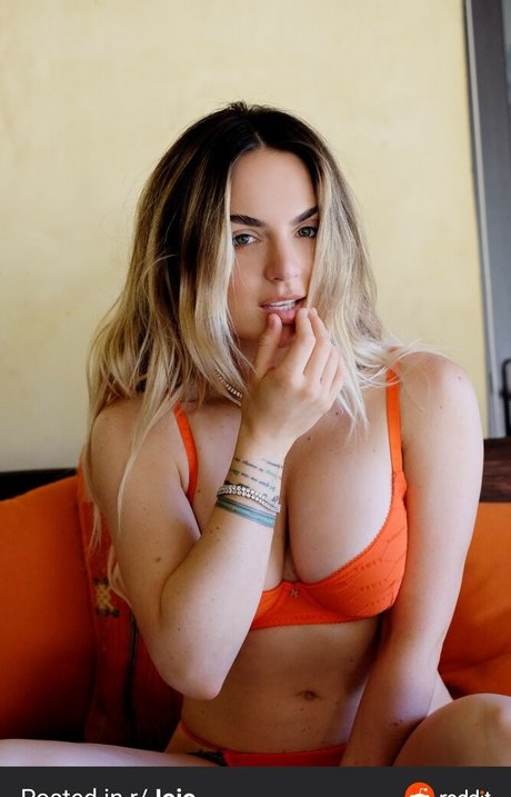 Jojo Levesque Profile pic