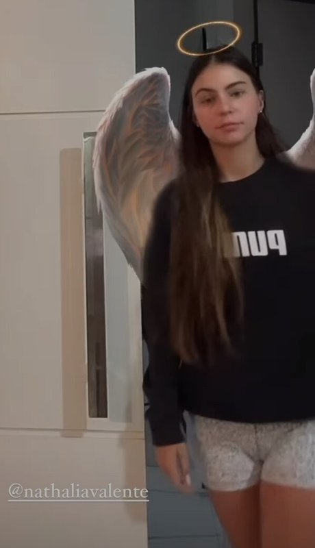 Erika Ventura beautiful star img