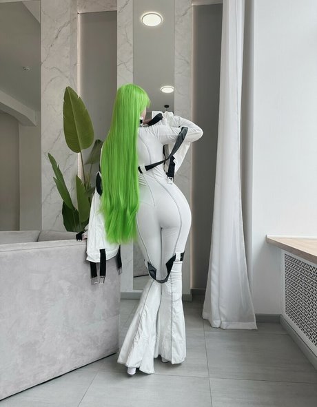 Lunaritie beautiful actress img