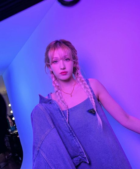 Jeon Somi pornstar perfect galleries