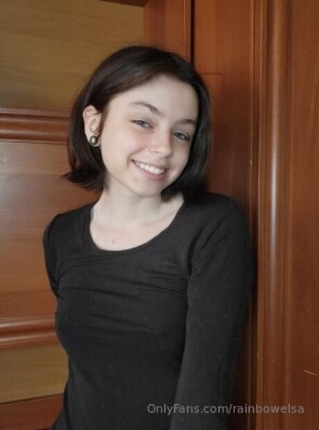 Rainbowelsa erotic actress photos