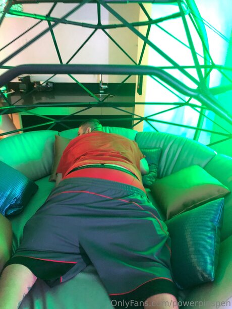 Powerpigspen model pretty archive