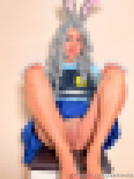 Paarkiesita porn actress img