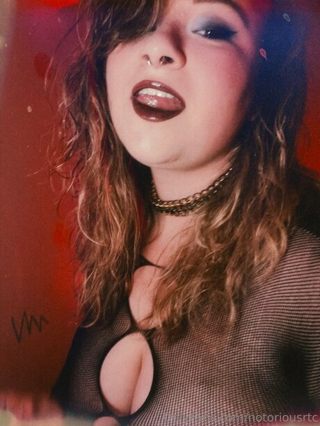 Notoriousrtc star erotic picture