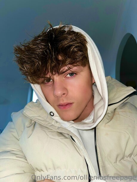 Ollienibsfreepage model erotic picture