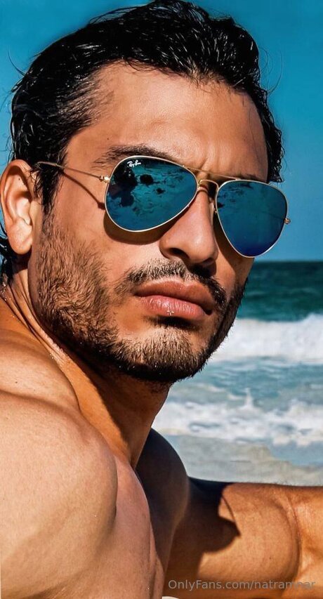 Natramnar erotic actress img