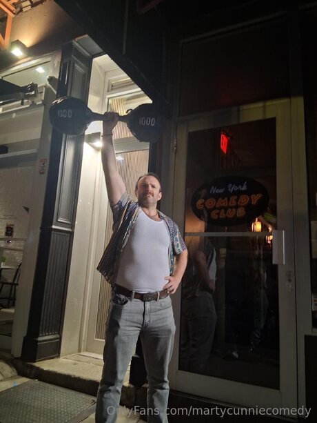 Martycunniecomedy exclusive model picture