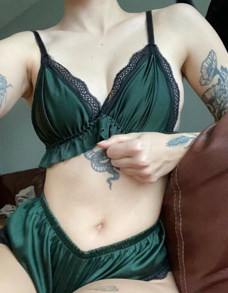 Pleasequietdown pornstar free picture