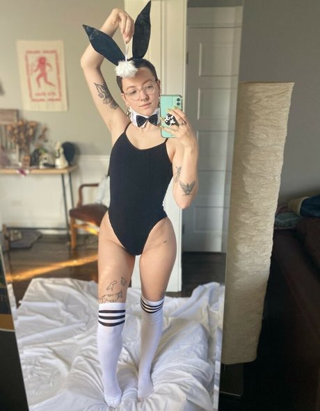 Pleasequietdown perfect pornstar pics