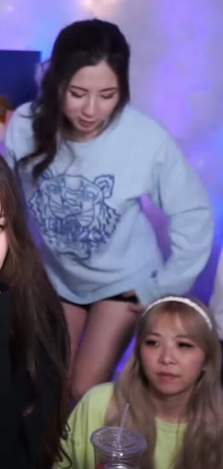 big dick shemale onlyfans free nude picture