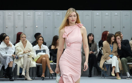 Gigi Hadid pretty actress photos