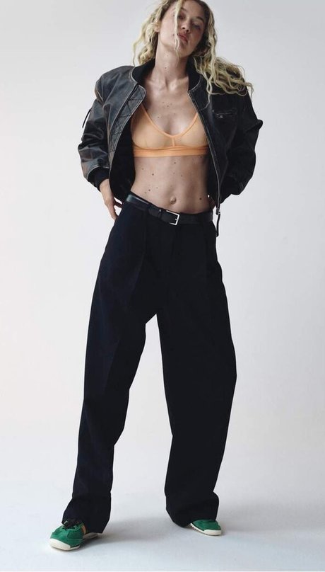 Gigi Hadid model pretty pic