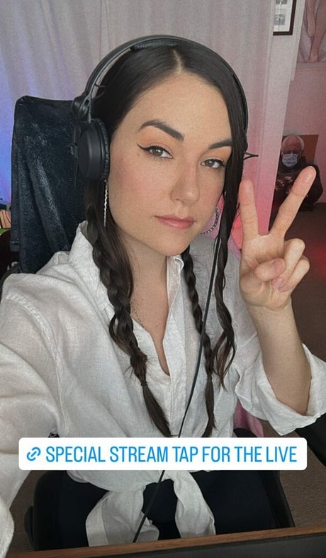 Sasha Grey hot model gallery