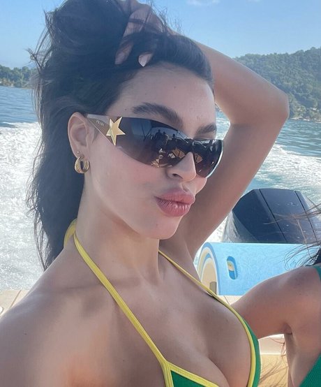 Anna Estrella star perfect images