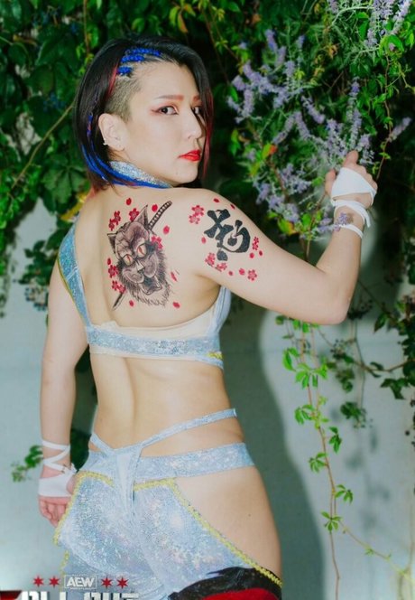 Hikaru Shida pornstar high quality images