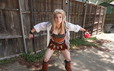 kitty bit games sex actress image