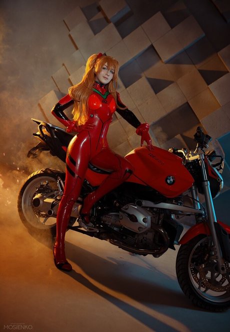 Ulichan hot actress picture