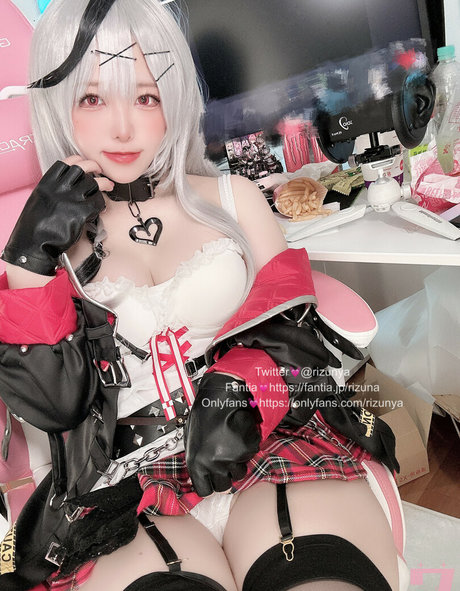 Rizunya star hot image