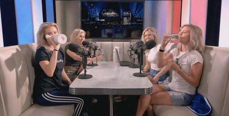 Elyse Willems star hot pics