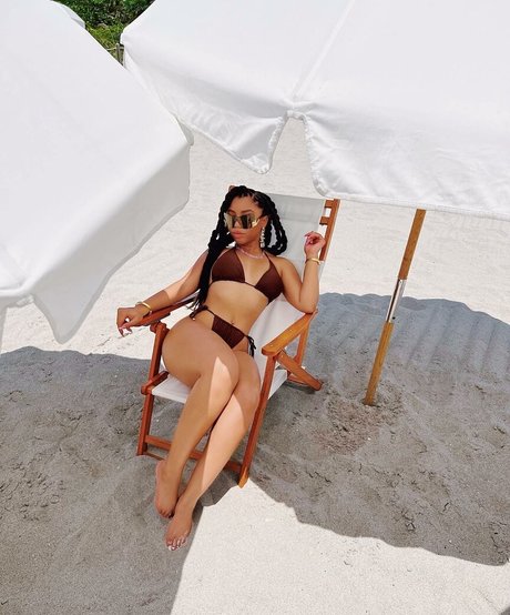 Chloe Bailey model erotic galleries