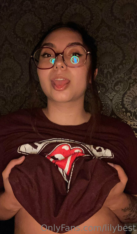 lilybest star nudes pictures