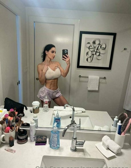 amyanderssen beautiful star img