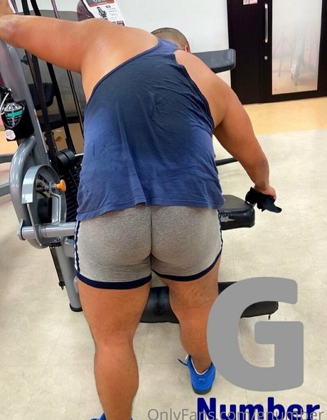 gnumber pretty actress image