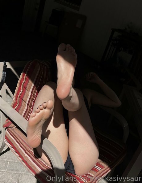 erikasvenusaur model naked photos