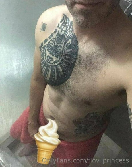 outdoor nude onlyfans pretty gallery