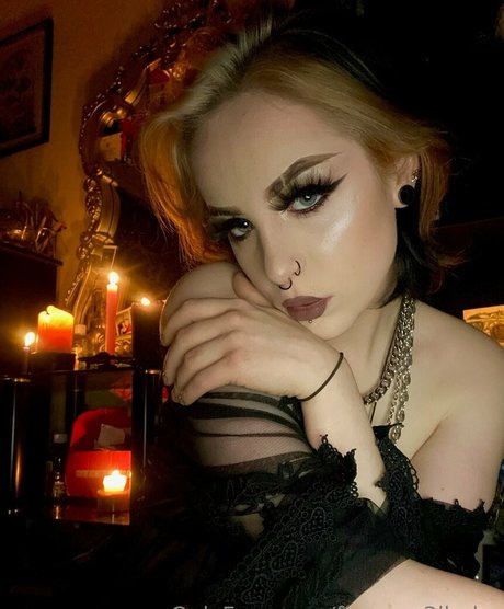 freeang3lbaby star exclusive images