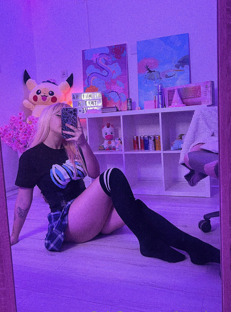 ninnauwu pornstar nude galleries