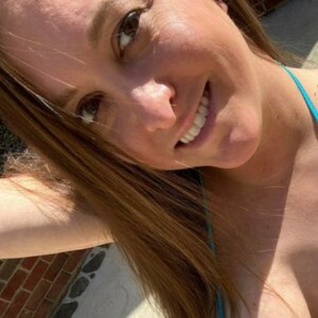 elaysmithfree sexy star img