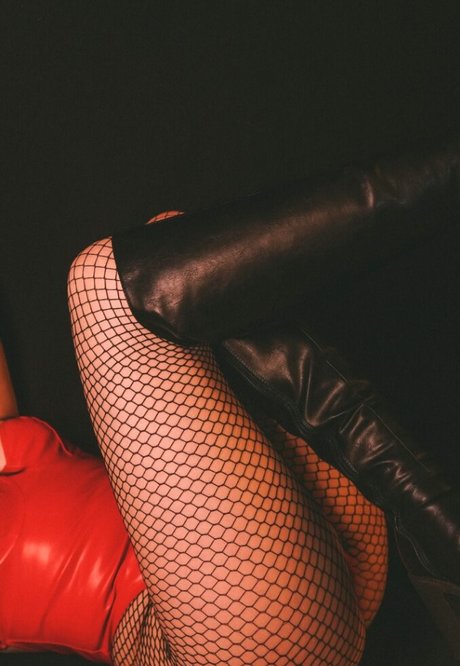 Slight Sounds pornstar hot photo