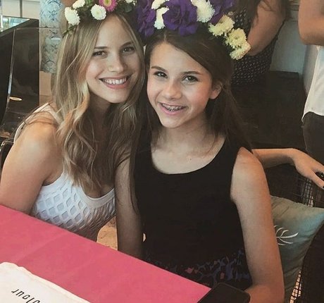 Halston Sage pornstar top pictures