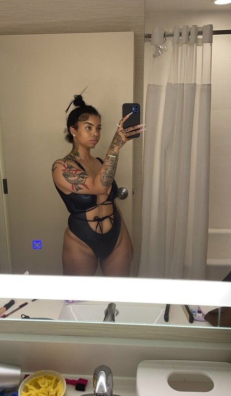 mamasmamasrec model porn archive