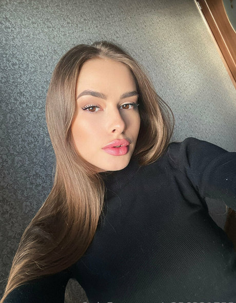 jessica caramel top pornstar pictures