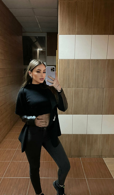 jessica caramel pornstar nude pics