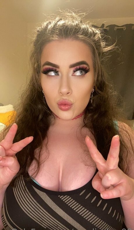 ameliaskye98 pornstar exclusive pics