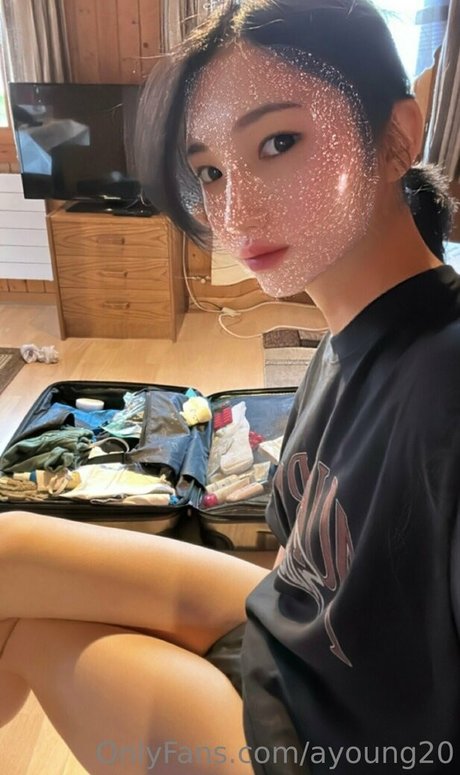 ayoung20 star adult picture